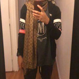 Louis Vuitton large scarf